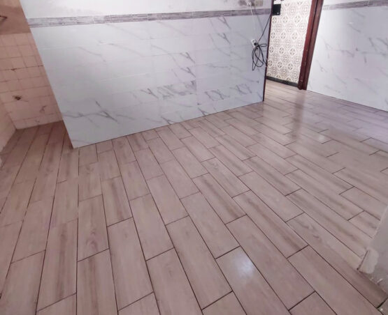 Colocação de Chão Flutuante, Mosaicos e Ladrilhos